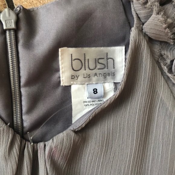 Gray special occasion dress - Picture 3 of 6